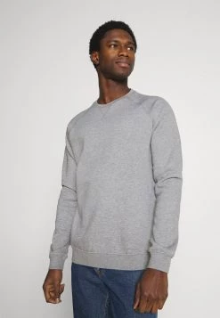 Pier One Prix Affortable 3 PACK - Sweatshirt sweats & hoodies col rond homme -Pas Cher Pier One Boutique f0211c1816ed4647bcf0610382b82d81