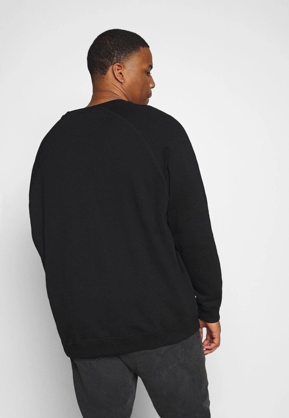 En Remise Pier One Sweatshirt pulls et gilets col rond homme 5 En Remise Pier One Sweatshirt pulls et gilets col rond homme – Image 3