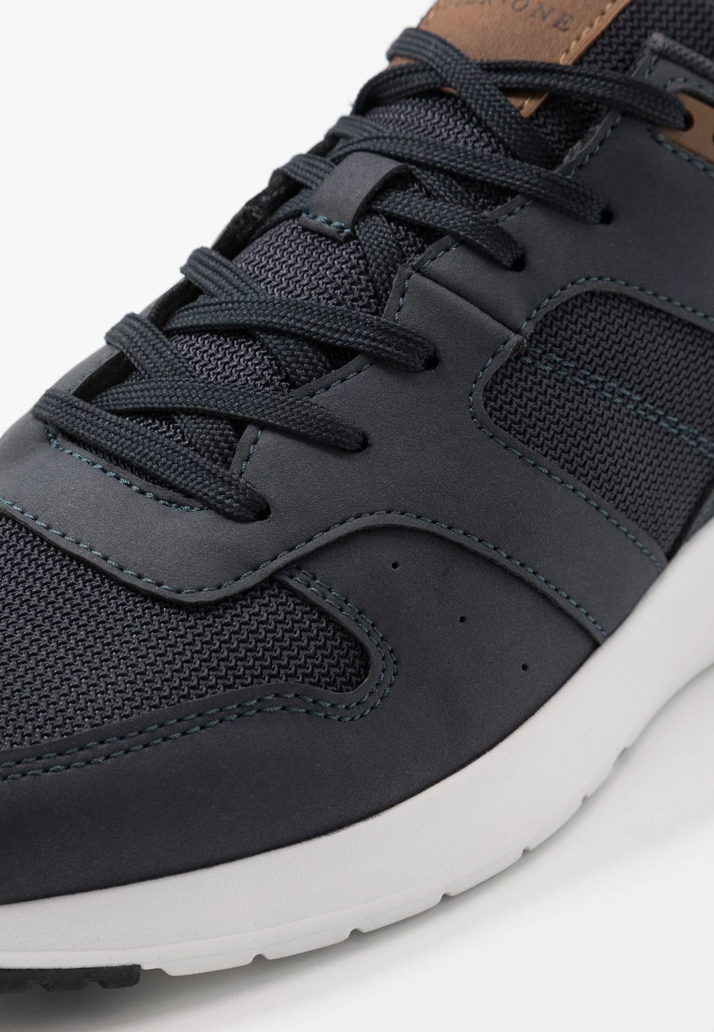 Pier One Baskets basses Assurance De l’Authenticité sneakers rond homme 8 Pier One Baskets basses Assurance De l’Authenticité sneakers rond homme – Image 6