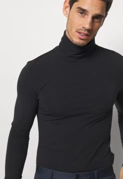 Pier One Qualité Excellente 2 PACK - T-shirt à manches longues t-shirts & polos col roulé homme 15 Pier One Qualité Excellente 2 PACK - T-shirt à manches longues t-shirts & polos col roulé homme -Pas Cher Pier One Boutique f6facbef5a8c4d6f81caf69450eb10f4