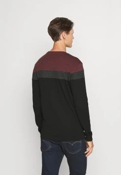 Prix Compétitif Pier One T-shirt à manches longues t-shirts & polos col rond homme -Pas Cher Pier One Boutique f836aa413fd9468b9074abc4cfe0ed61