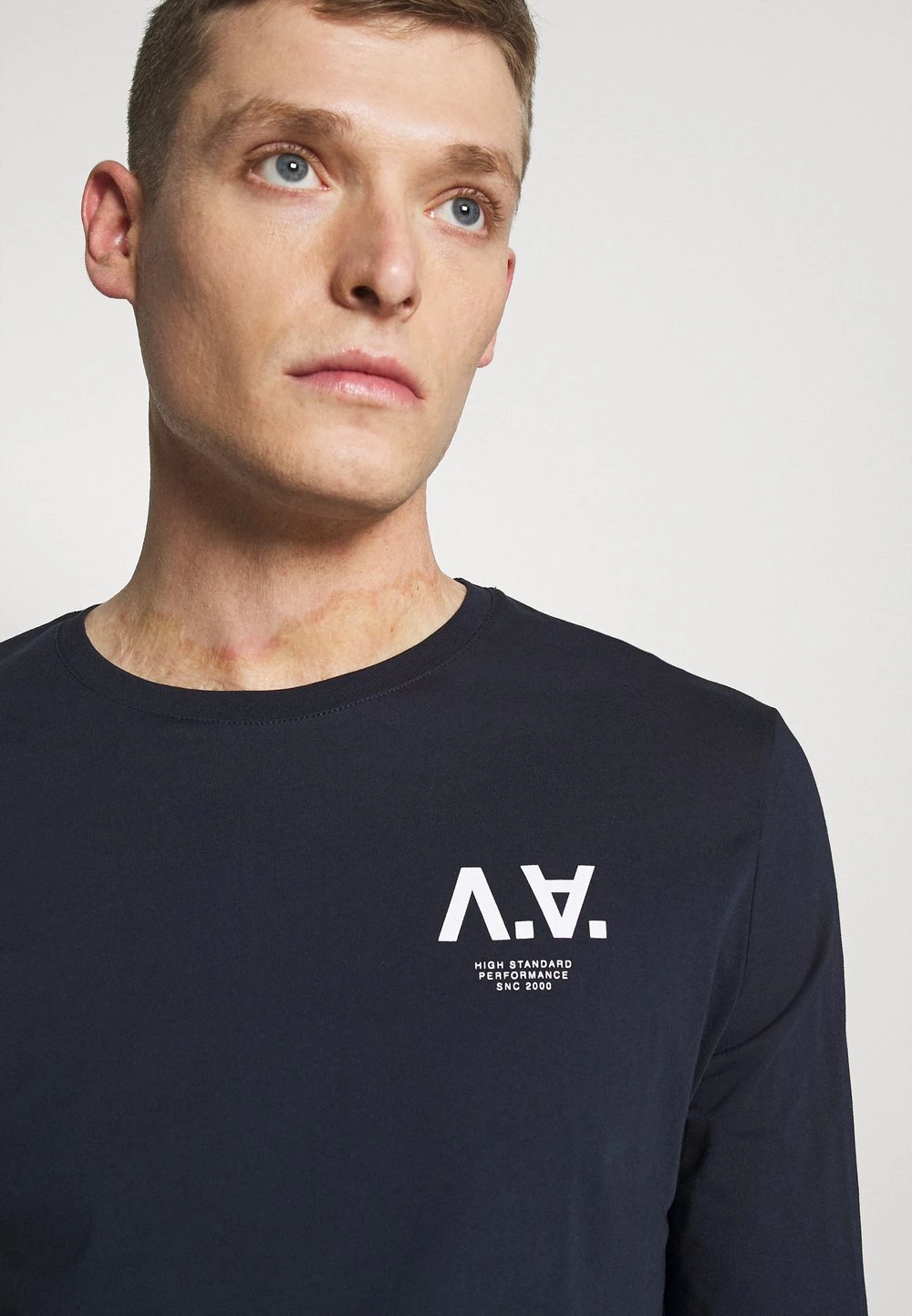 Pier One T-shirt à manches longues Soldes En Ligne t-shirts col rond homme 8 Pier One T-shirt à manches longues Soldes En Ligne t-shirts col rond homme – Image 6