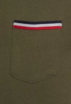 Prix Raisonnable Pier One T-shirt basique t-shirts col rond homme -Pas Cher Pier One Boutique f97f1ed979df440ebe0e4a125ca4d0c7