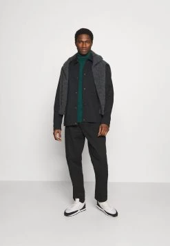 Pier One T-shirt à manches longues Vendre-Réclame t-shirts & polos col roulé homme -Pas Cher Pier One Boutique faf3802255d349a8aec22544c35c5d53